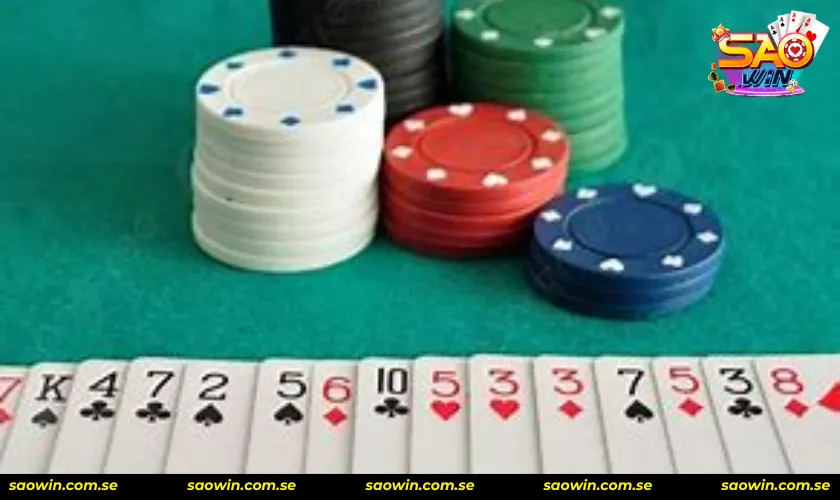 Vai trò thú vị của cách tính xác suất outs và odds trong poker